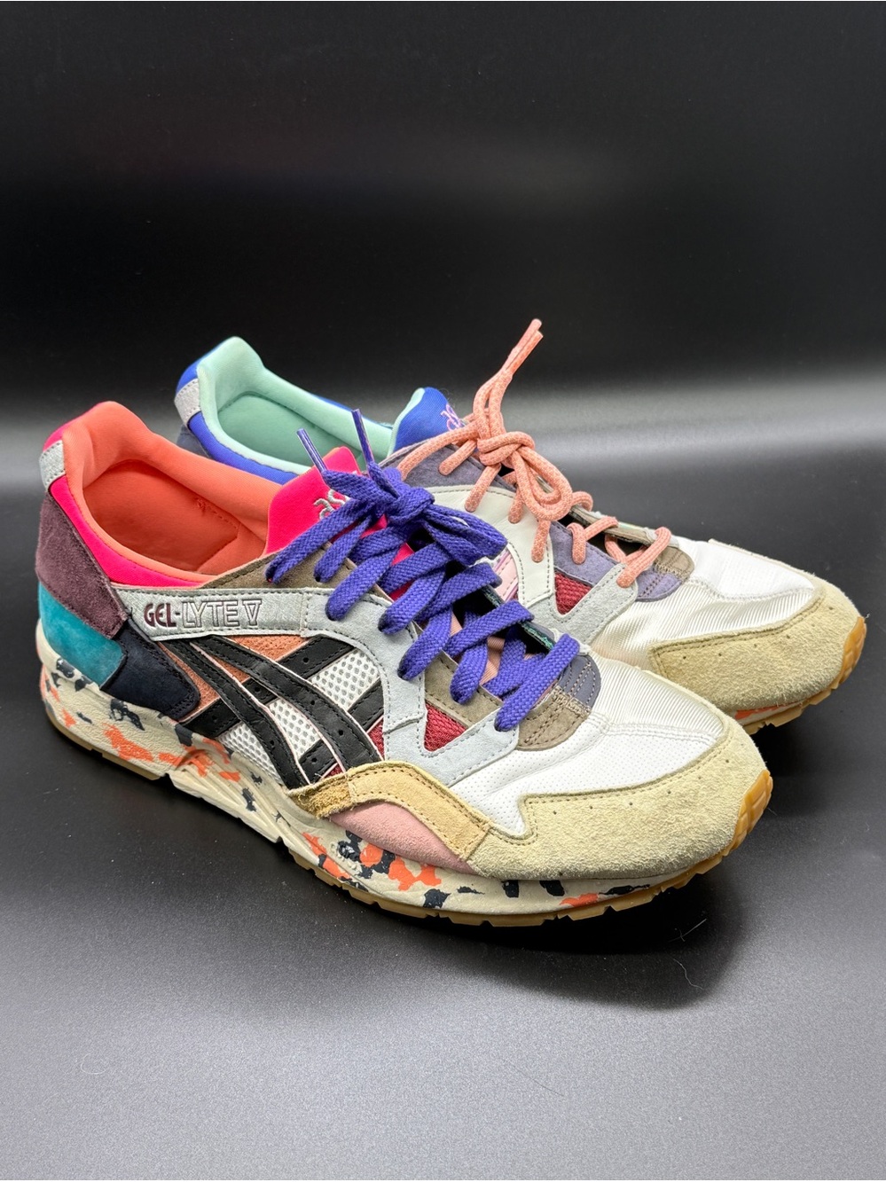 Asics Gel Lyte V "Re: Material" Sneakers Men's 12 Mismatched in Pink Aqua Wash